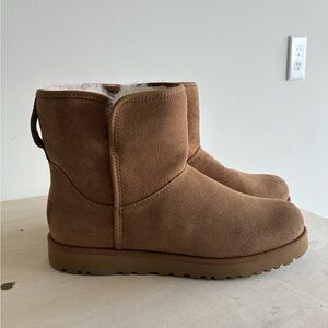 Ugg boots size 7.5